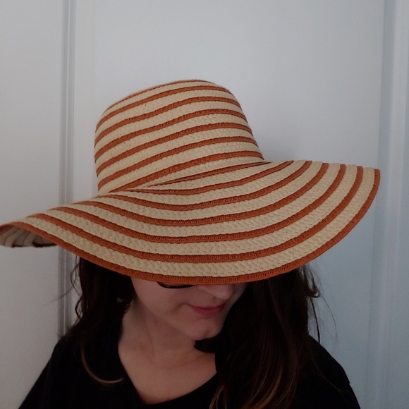 Ann Taylor Loft Summer Hat NWOT - Picture 4 of 5